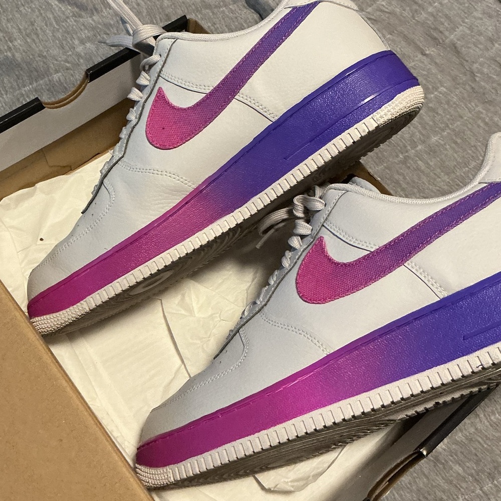Nike Air Force 1 in Vast Grey with purple and pink accents